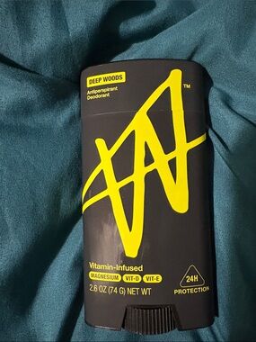 WF - Winning FormulaDeep Woods Antiperspirant Deodorant - Black & Neon Yellow